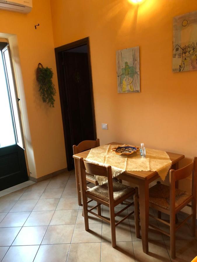 Collotti 3 Apartment Castelbuono  Exterior photo